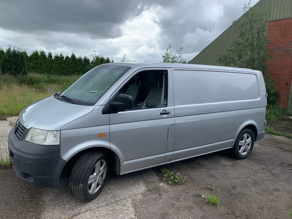 Volkswagen Transporter 2.5 TDI 340 Trendline * APK NIEUW * NAP * GECHIPT *
