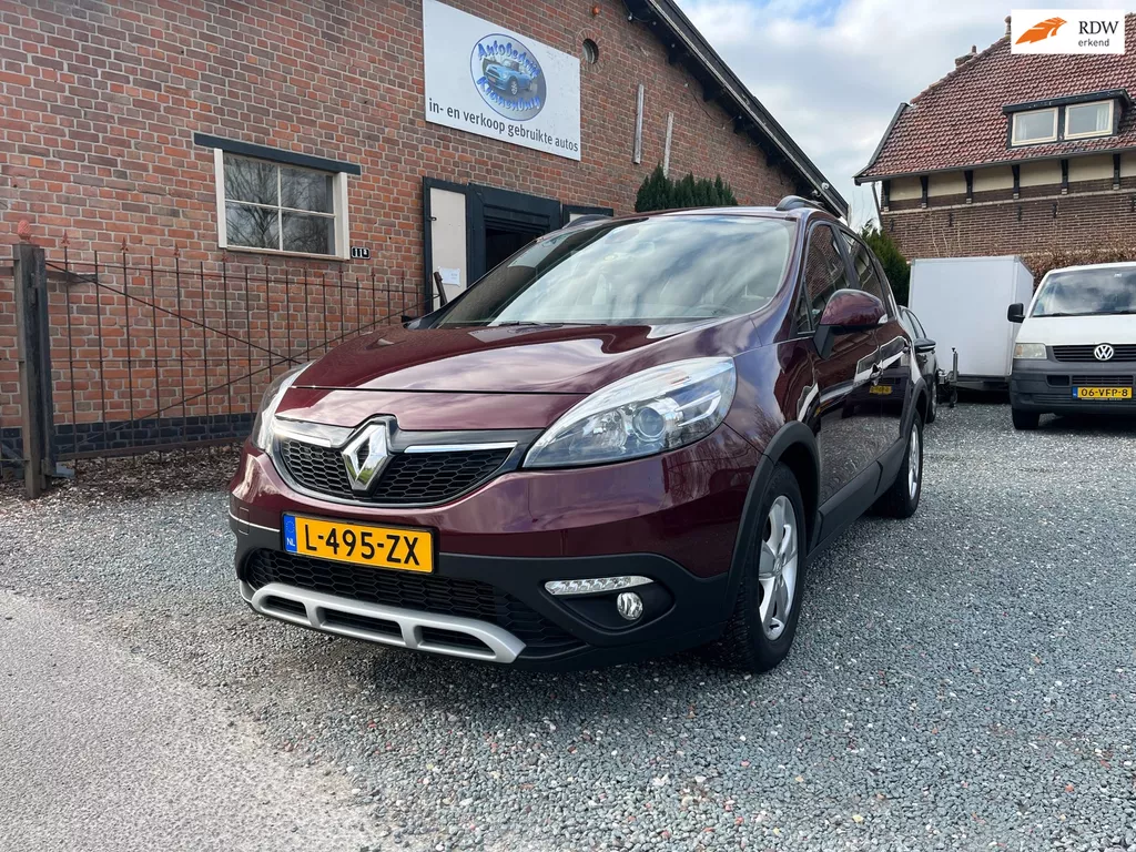 Renault Scénic Xmod 1.2 TCe Expression ( Navigatie + Climate controle + Trekhaak )