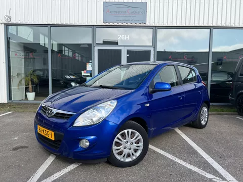 Hyundai I20 1.2i DynamicVersion AIRCO | DEALER ONDERHOUDEN | PARKEERSENSOREN | NAP | APK |
