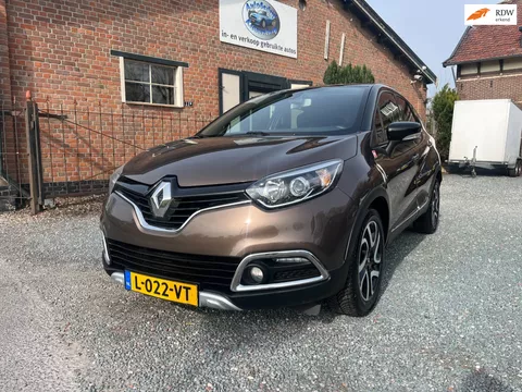 Renault Captur 1.2 TCe Helly Hansen ( Navigatie + Climate Controle + Trekhaak )