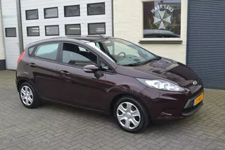 Ford Fiesta 1.25 Limited 5 deurs 4 cylinder