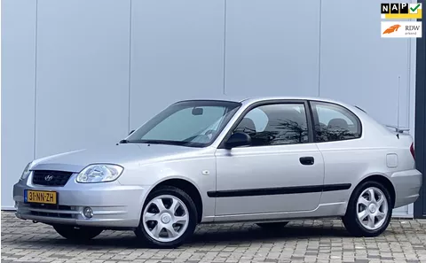Hyundai Accent 1.6i GL Sport AIRCO IN PERFECT STAAT