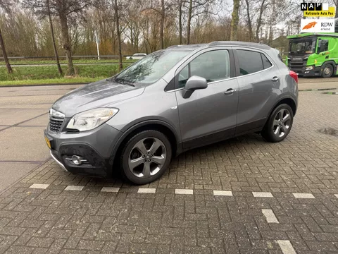 Opel Mokka 1.6 Cosmo (( apk/ leder / )))