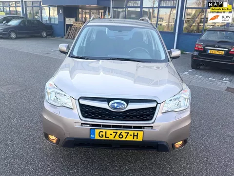 Subaru Forester 2.0 Comfort ((( automaat/apk gekeurd)) 140.000 km