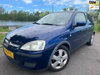 Opel Corsa 1.2-16V Maxx | Airco