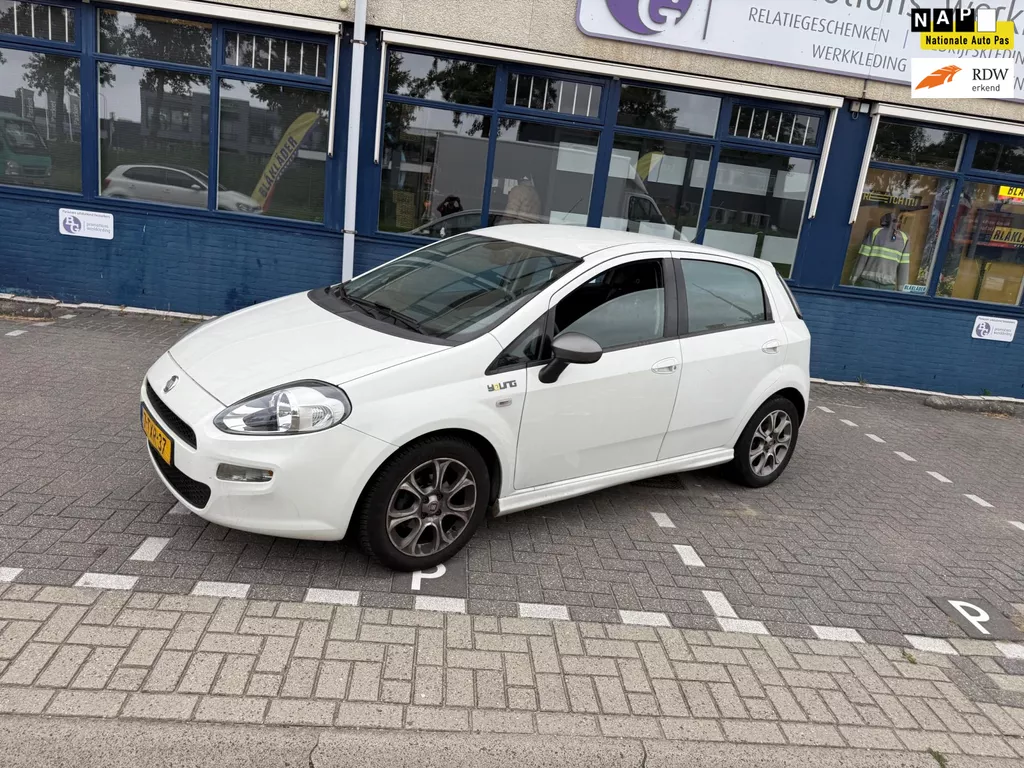 Fiat Punto Evo 0.9 TwinAir Young (( nieuwe apk / airco ))) inruil mogelijk