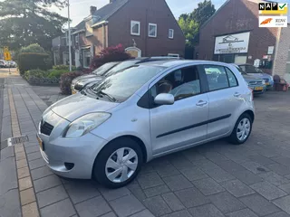 Toyota Yaris 1.3 VVTi Sol MMT | Automaat