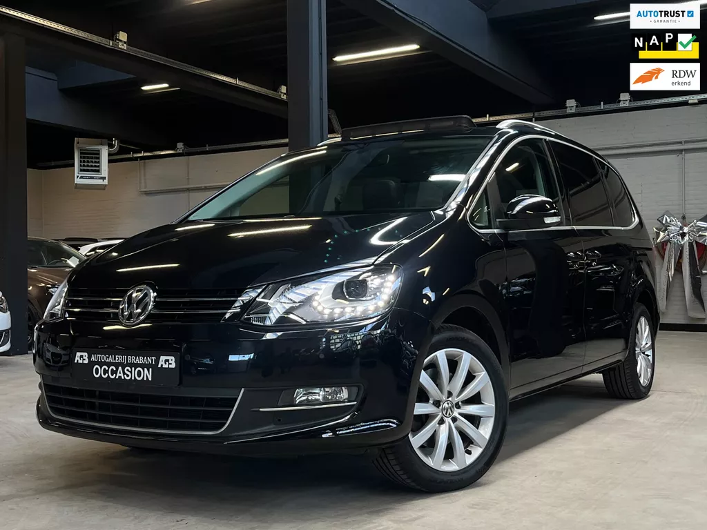 Volkswagen Sharan 1.4 TSI Highline *7pers/Pano/Camera/Led/Trekhaak