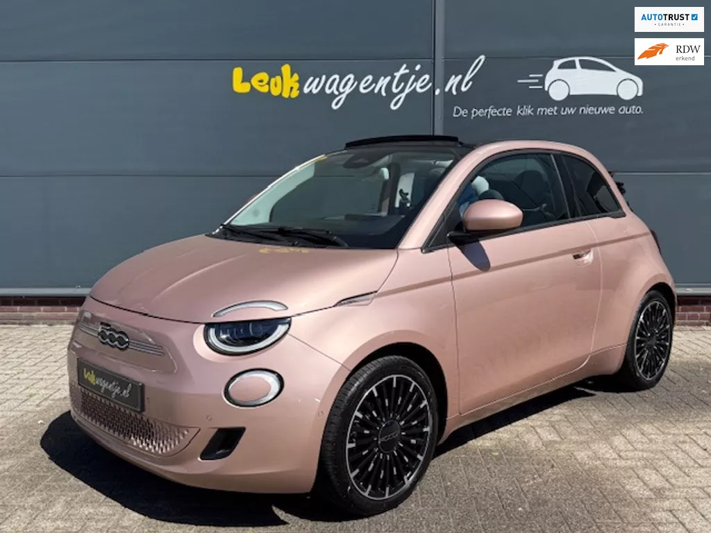 Fiat 500 C e Icon 42 kWh Cabrio *p-sensor v+a *stoelv. *17"