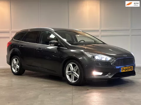 Ford Focus Wagon EcoBoost / Titanium / Automaat / Xenon / Stoelverwarming / Cruise / 2018
