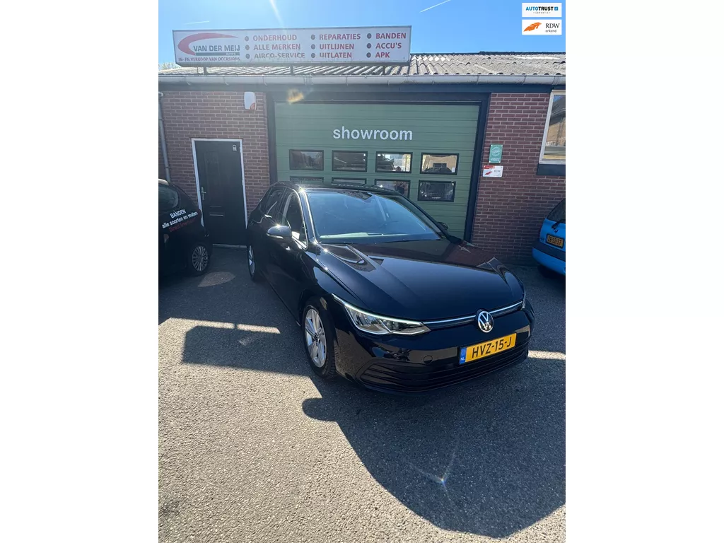 Volkswagen GOLF 1.0 eTSI Life AUTOMAAT HYBRIDE