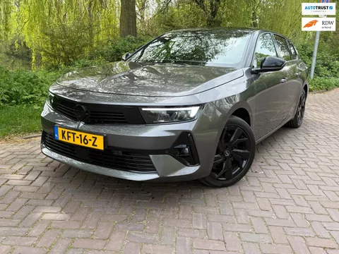 Opel ASTRA SPORTS TOURER 1.6 Turbo Plug In Hybrid GS 1 Eig 77000 km b.j. 12-2023 17"lm,Led verl.