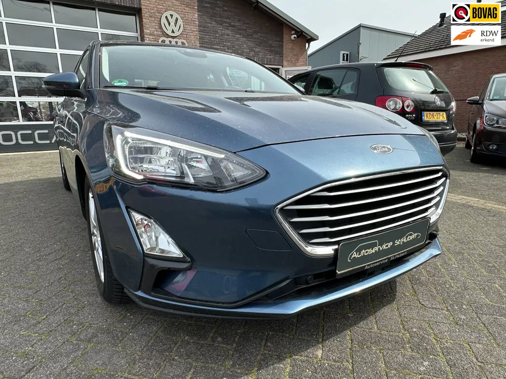 Ford FOCUS 1.0 EcoBoost Trend Edition Business. Navi. Clima. Camera. Alle luxe.