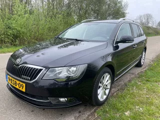 Skoda Superb Combi 1.6 TDI Ambition Business