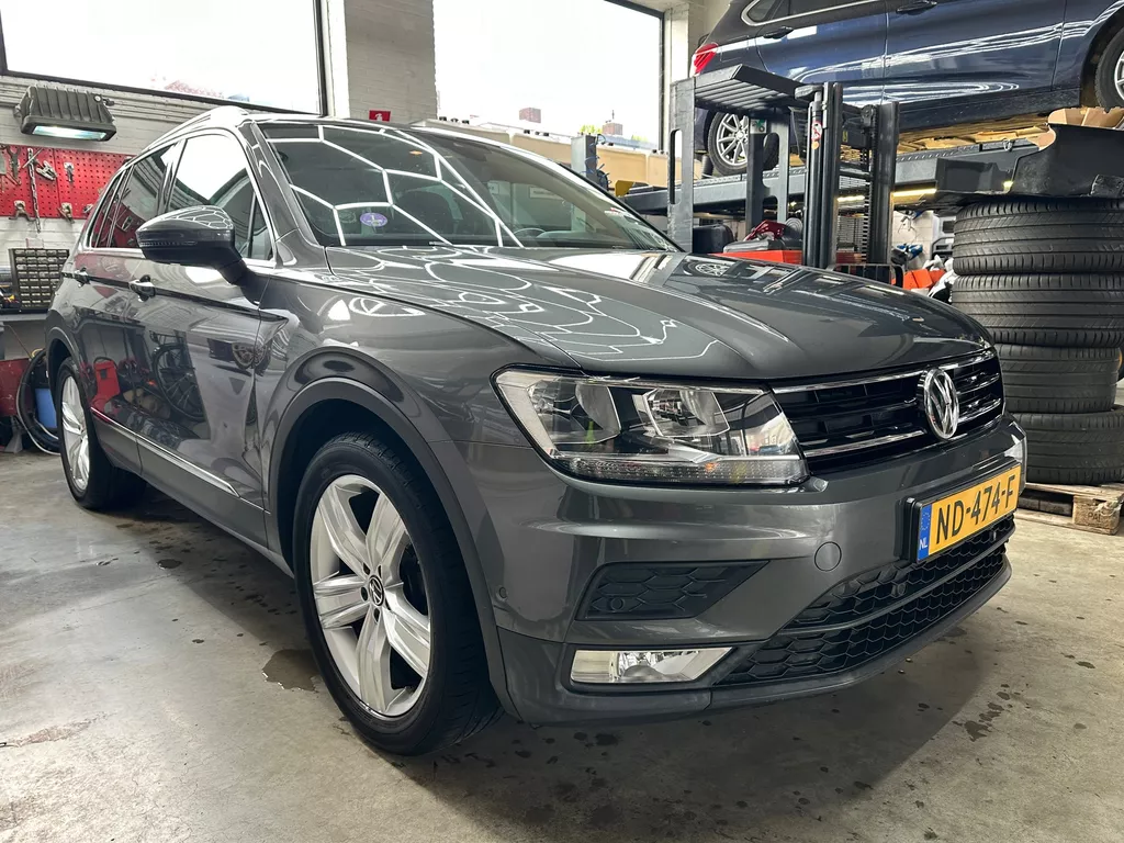 Volkswagen Tiguan 1.4 TSI Connected Series