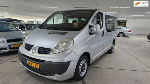 Renault Trafic Passenger 2.0 dCi T27 L1H1 Authentique 8 persoons!! Airco nieuwe Apk