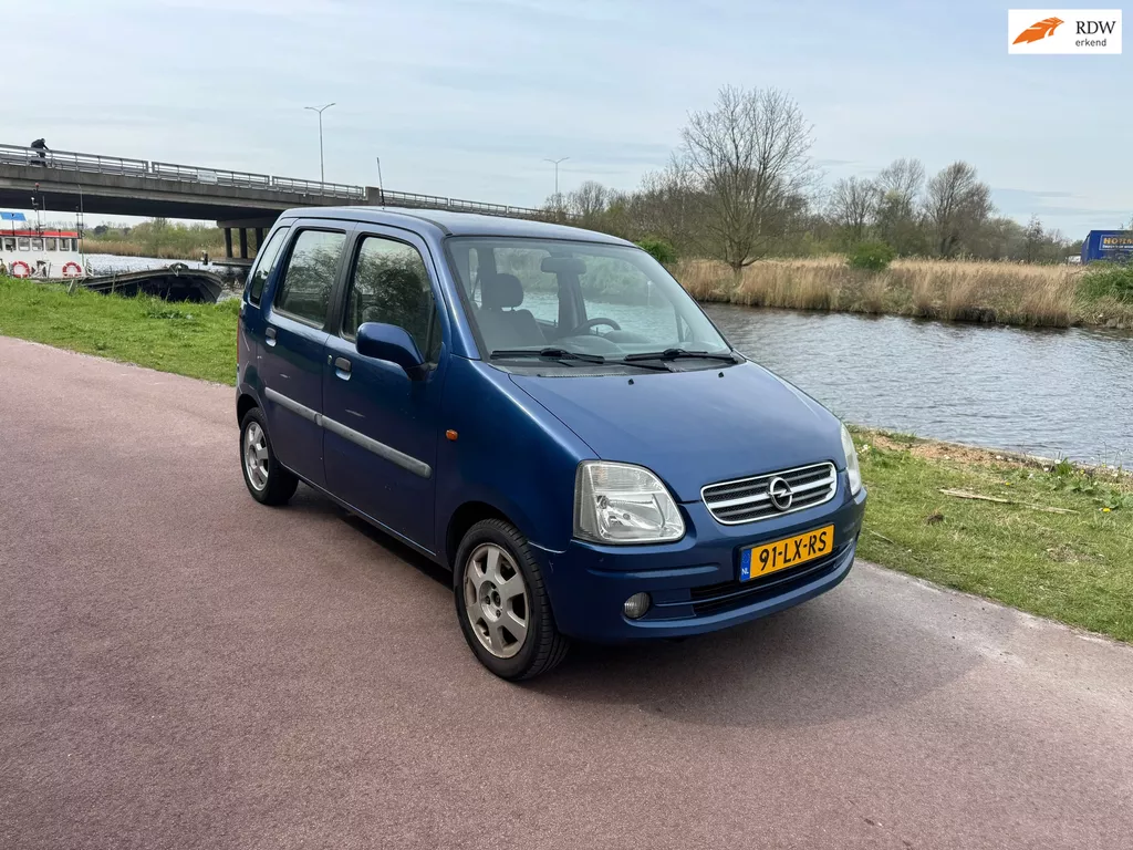Opel Agila 1.2-16V Elegance
