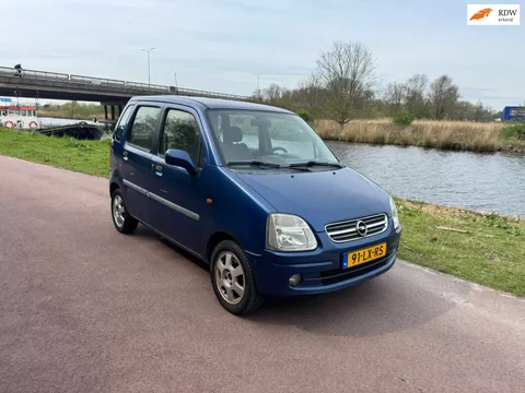 Opel Agila 1.2-16V Elegance