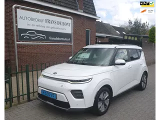 Kia E-Soul DynamicLine 64 kWh airco € 9000 ex btw