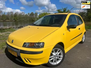 Fiat Punto 1.2-16V Sporting | APK april 2027