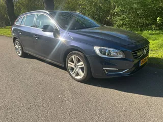 Volvo V60 2.4 D6 AWD Plug-In Hybrid Summum