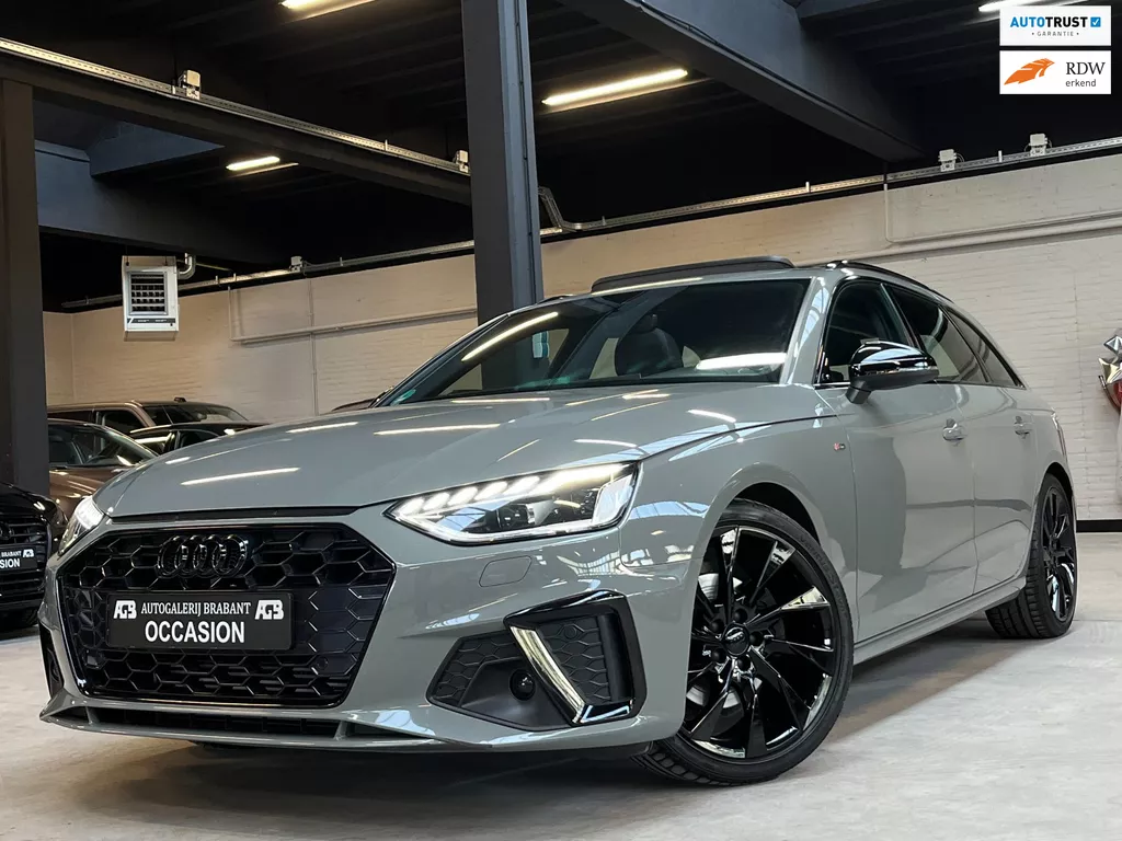Audi A4 AVANT 40 TFSI S- Line Pano/Camera/AmbianceVerlichting