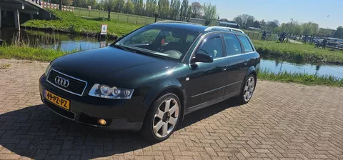 Audi A4 Avant 2.0 FSI s4 velgen clima apk