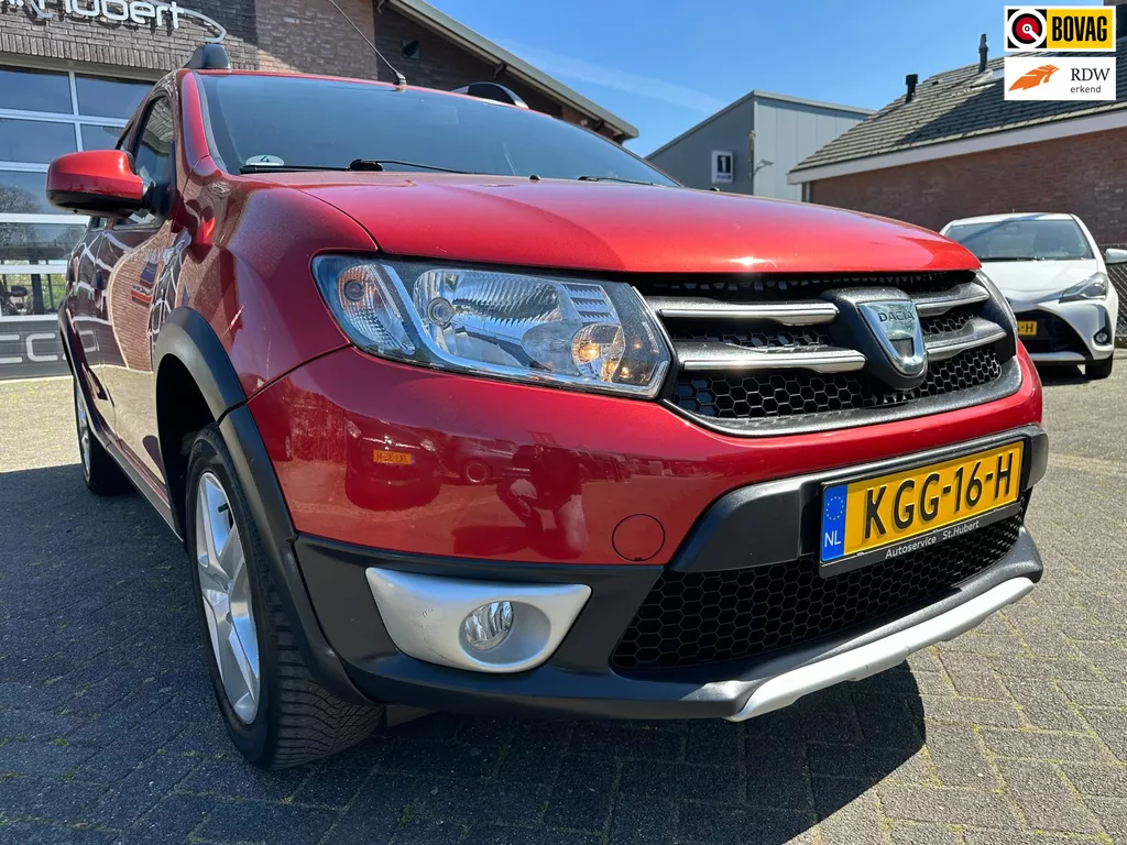 Dacia SANDERO 0.9 TCe STEPWAY Lauréate. Navi. PDC. Trekhaak.