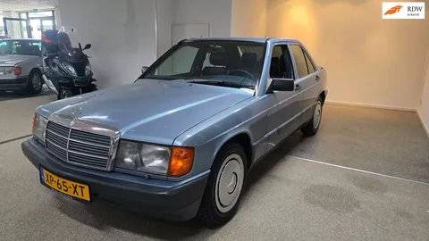 Mercedes-Benz 190-serie 2.0 E. Nieuwe apk 2 jaar!! April 2028!! Automaat