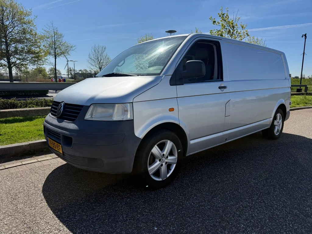 Volkswagen Transporter 2.5 TDI L2 * GRATIS BEZORGEN * | APK 3-2027 | NAP | 17 INCH | EURO 4 |