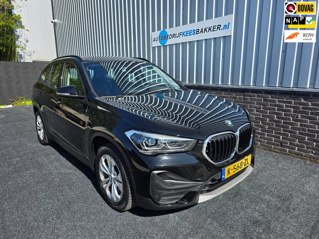 BMW X1 XDrive25e | Apple Carplay | LED | HUD | NAVI | Leder| Sportstoelen