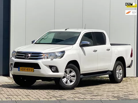 Toyota HiLux 2.4 D-4D-F Double Cab Professional AUTOMAAT CAMERA