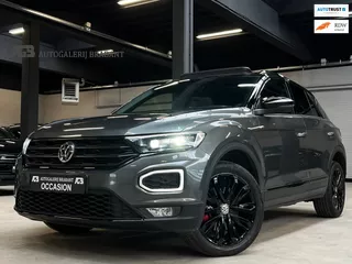Volkswagen T-Roc 1.5 TSI Sport Pano/ Carplay/