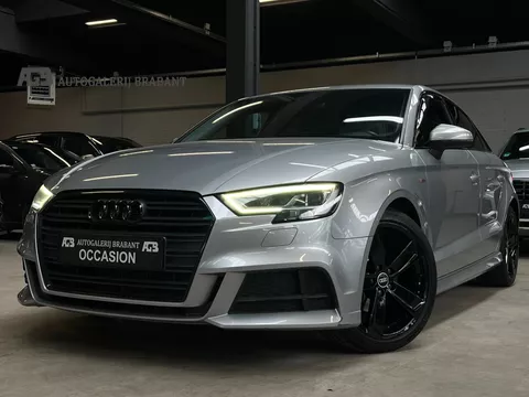 Audi A3 LIMOUSINE 35 TFSI CoD Sport S Line Edition Led/