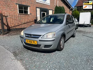 Opel Corsa 1.2-16V Essentia ( Airco + Elektrische ramen )