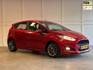 Ford Fiesta EcoBoost ST Line / 2016 / Cruise / Navi /