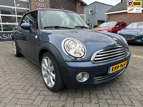 Mini Mini Cabrio Cooper 1.6 Luxe uitvoering met Bruin Leder int.