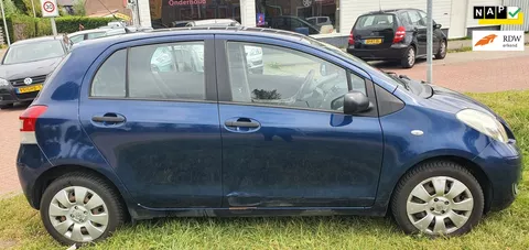 Toyota Yaris 1.3 VVTi Comfort,AIRCO,6 BAK