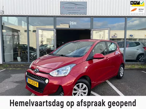 Hyundai i10 1.0i Go! 2017 NAVI | CARPLAY | CLIMA | CRUISE CONTROL | SERVICE PASPOORT / DEALER | NAP | APK |