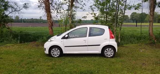 Peugeot 107 1.0-12V XS