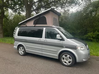 Volkswagen MULTIVAN Camper + Tent