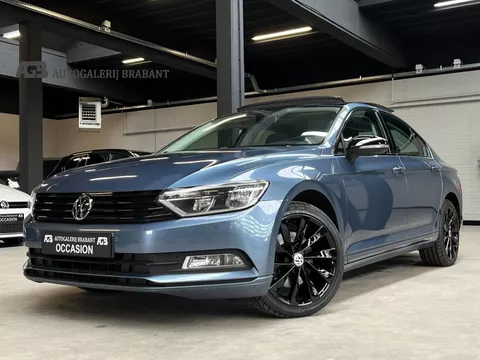 Volkswagen Passat 1.4 TSI Business Edition Pano/Navi/Stoelmassage