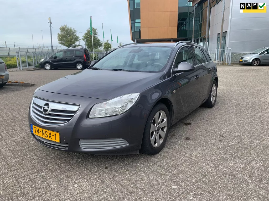 Opel Insignia Sports Tourer 1.8 Edition Grijs 2010 Airco Navi