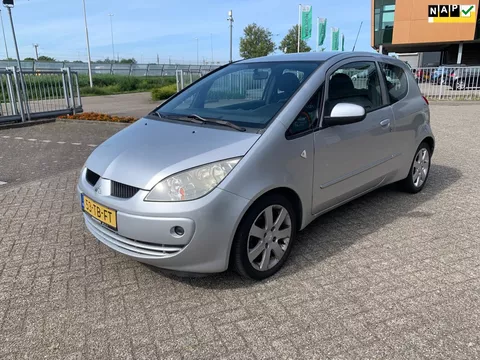 Mitsubishi Colt 1.3 Heartbeat Grijs 2006 Airco Elek ramen