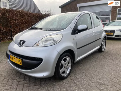 Peugeot 107 1.0-12V XS Urban Move Bj 2008, Airco, Elektrische ramen, APK TOT 03-2027