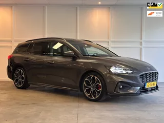 Ford Focus Wagon 1.5 EcoBoost ST Line / Trekhaak / Panorama / Automaat
