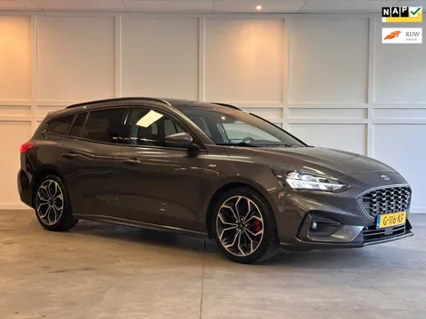 Ford Focus Wagon 1.5 EcoBoost ST Line / Trekhaak / Panorama / Automaat