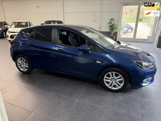 Opel Astra 1.2 Business Executive