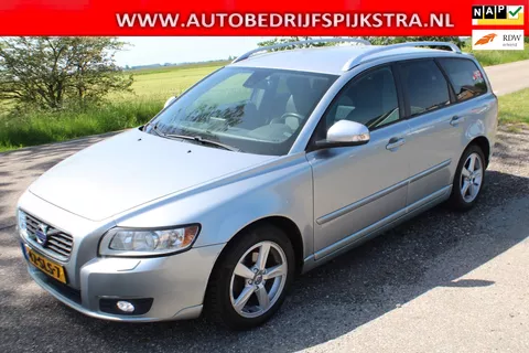 Volvo V50 2.0 Limited Edition // LEER / NAVI / LMV //
