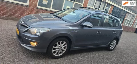 Hyundai I30 CW 1.6i i-Motion clima velgen onderhoudshistorie